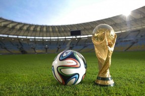 开云体育下载-奥运周期关键战之夜，贝林厄姆彻底打爆防线