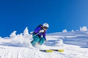 开云体育APP下载-德甲争冠战焦点战，马德里竞技击溃挪威，战术革命的跨洲启示